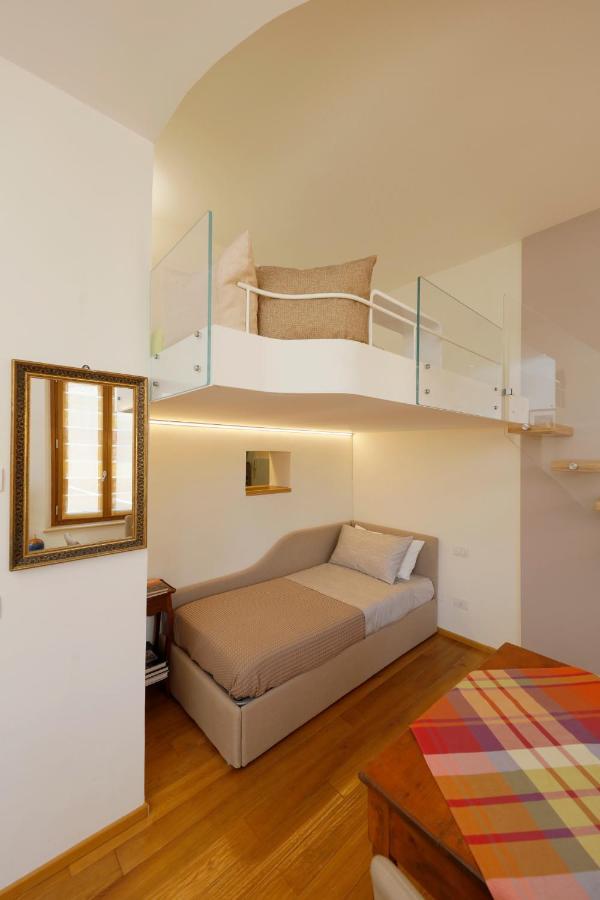 Siena Uptown - Sabrina'S Cozy Apartment Exterior photo